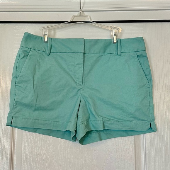 LOFT Pants - LOFT Riviera Shorts Seafoam Green Size 10